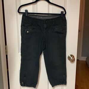 Vintage Espirit Worn Black Capri
